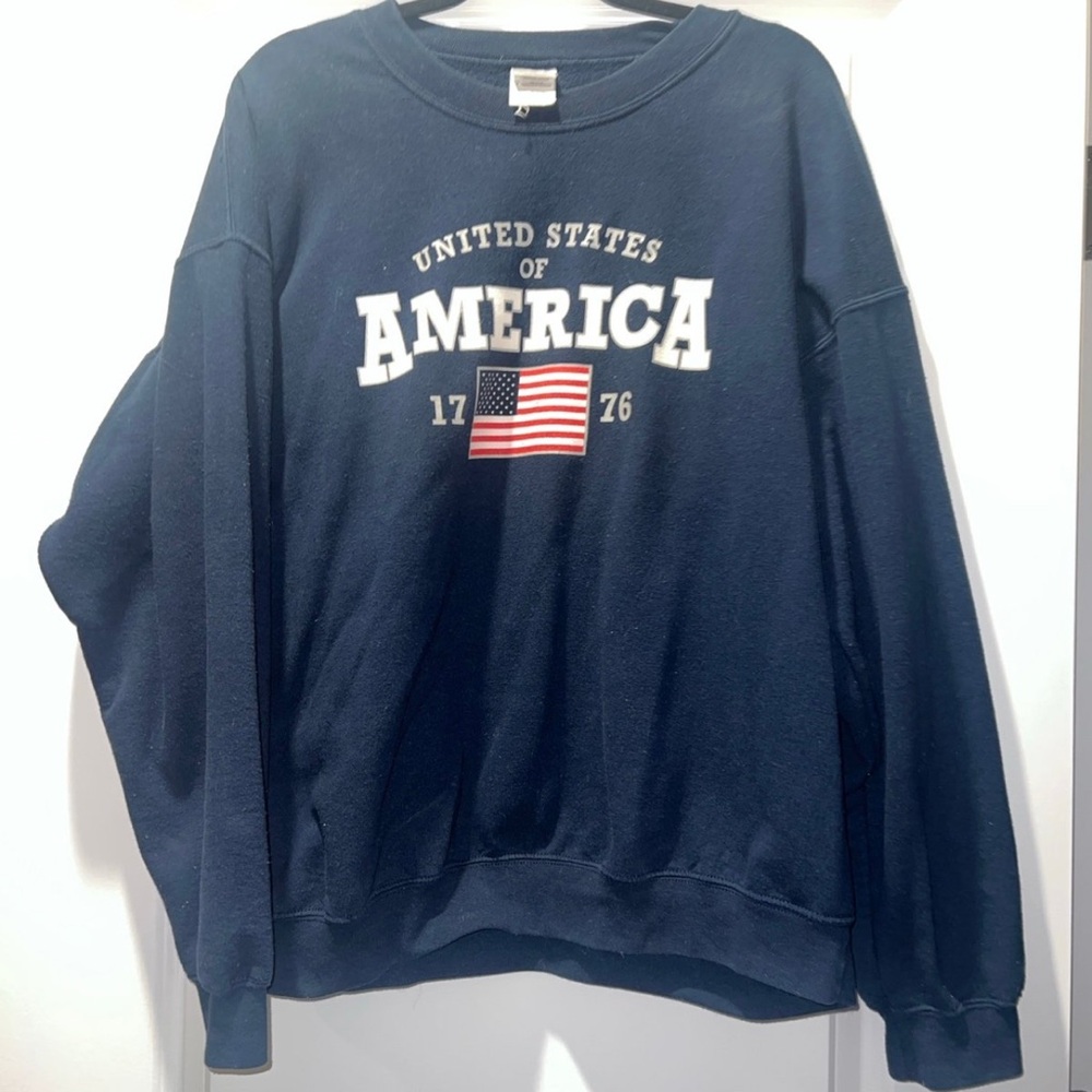 Gildan Navy Blue USA Graphic Women's Sweater